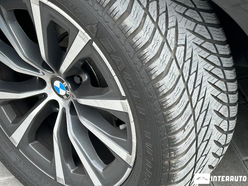 BMW 318 2019 — Миниатюра 21