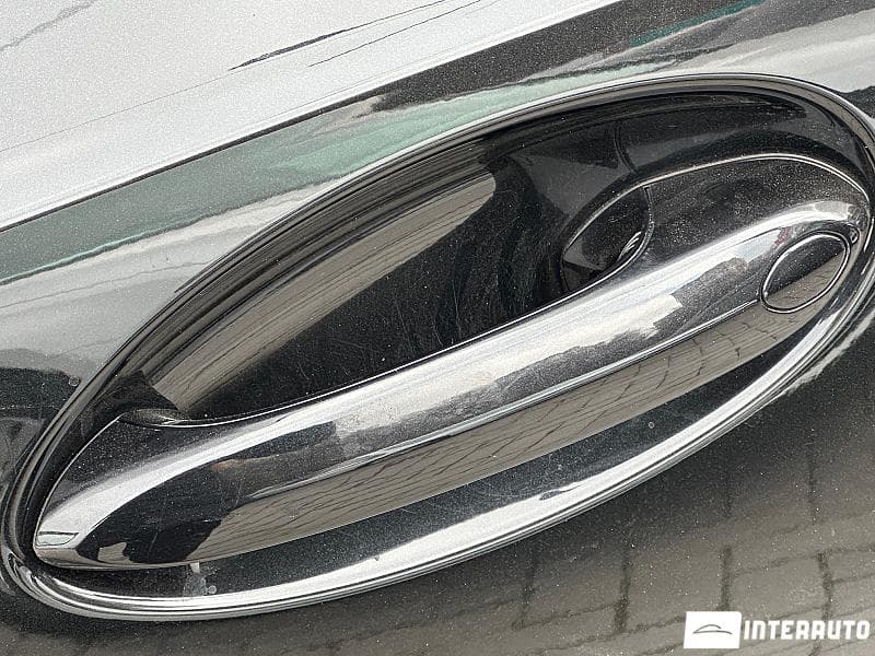 BMW 318 2019 — Миниатюра 19