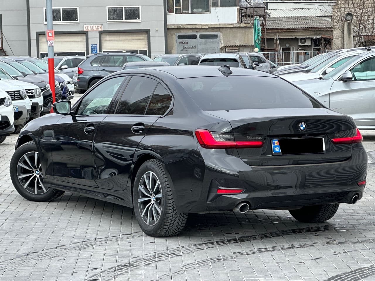 BMW 318 2019 — Миниатюра 3