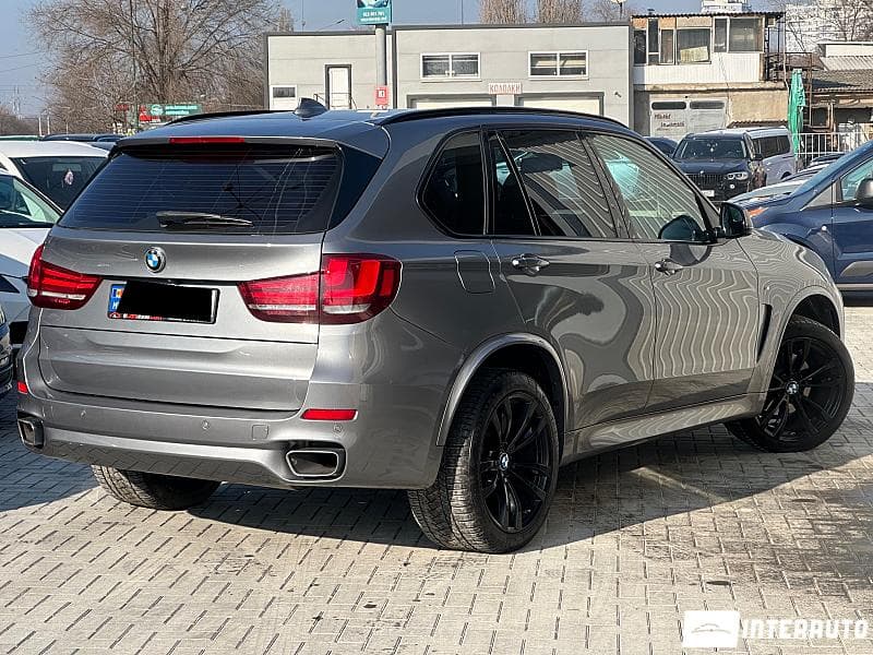 BMW X5 2.5D 2018 — Миниатюра 2