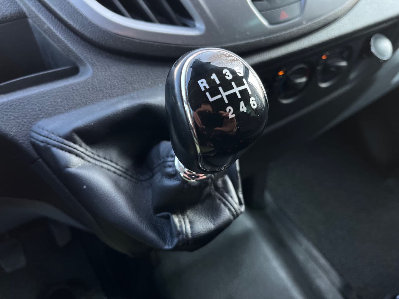 Ford Transit 2016 — Миниатюра 11