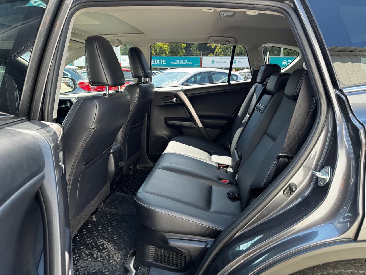 2018 Toyota Rav-4 — Miniatură 19