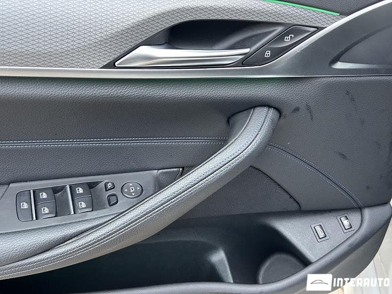 BMW 530e 2019 — Миниатюра 7