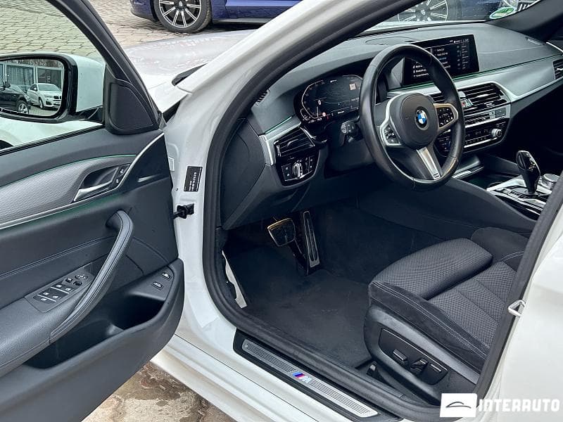 BMW 530e 2019 — Миниатюра 6