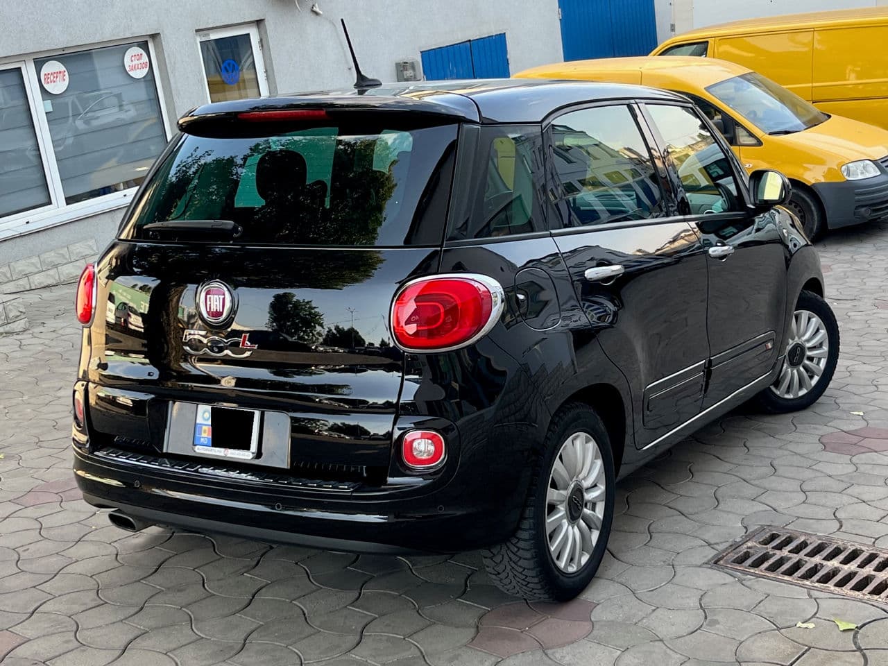 2013 Fiat 500L — Miniatură 2