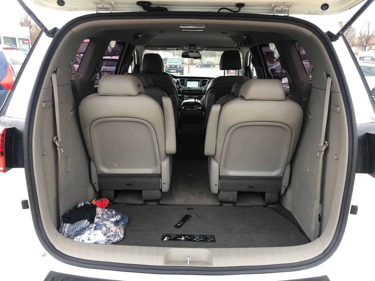 Kia Carnival 2019 — Миниатюра 18