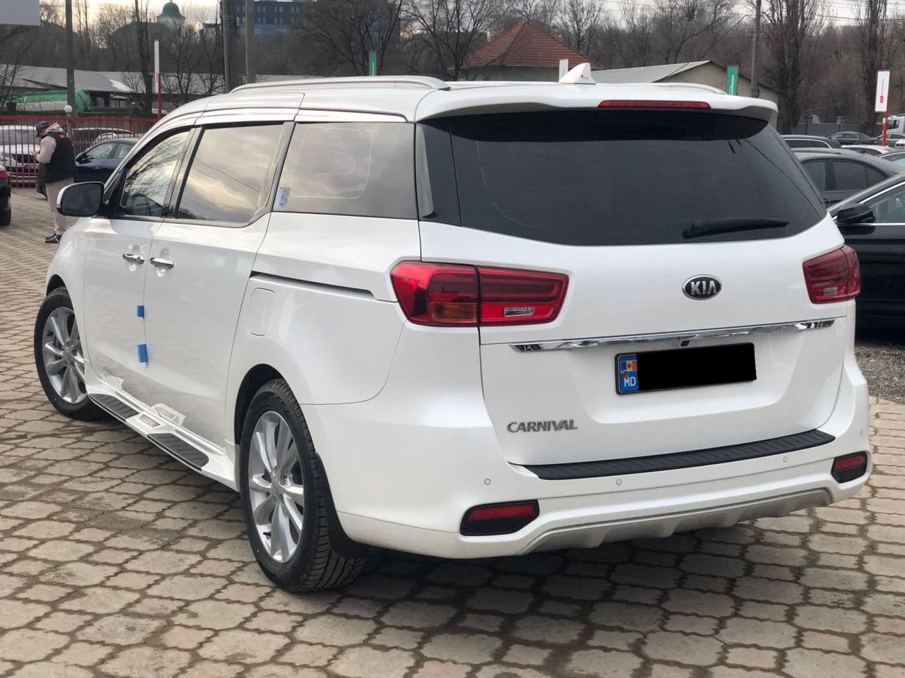 Kia Carnival 2019 — Миниатюра 2