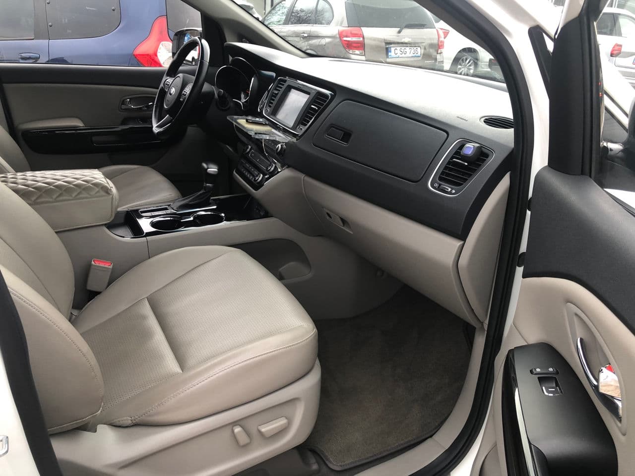 Kia Carnival 2019 — Миниатюра 12