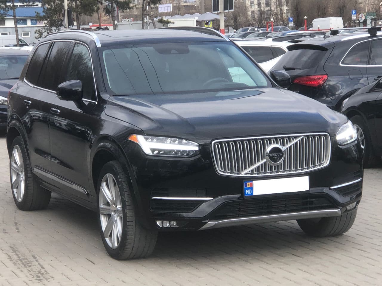 Volvo XC 90 2018 — Миниатюра 3