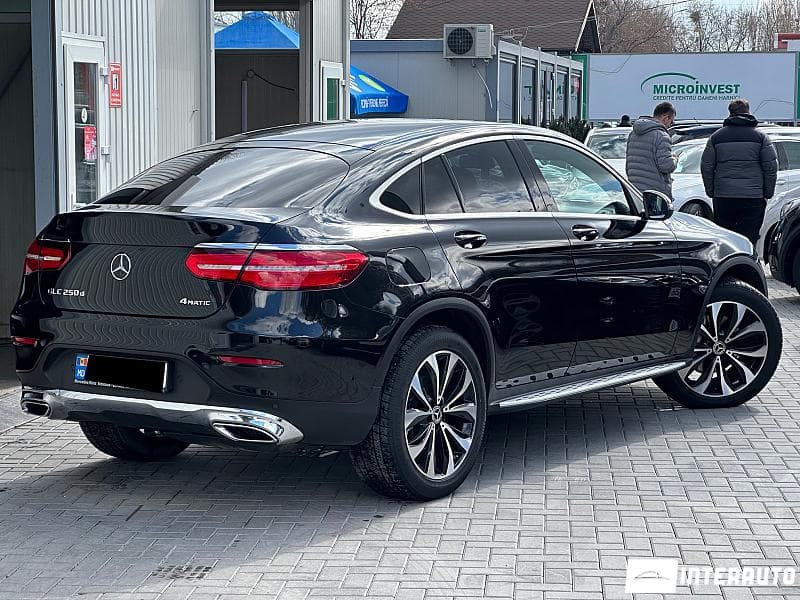 2017 Mercedes GLC 250d Coupe — Miniatură 4
