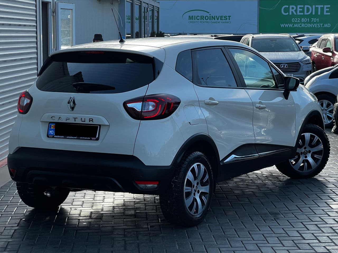 2017 Renault Captur — Miniatură 2