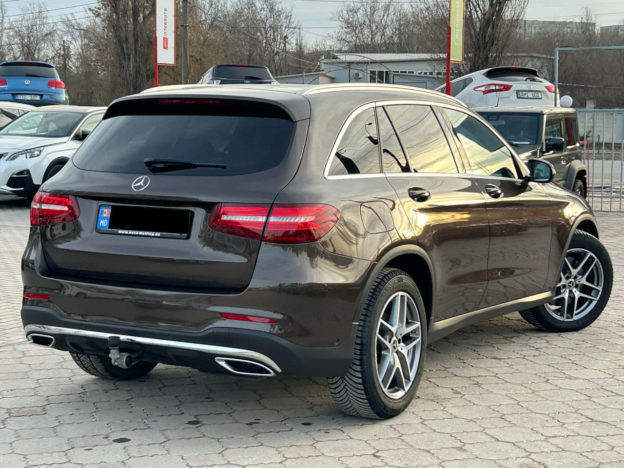 2017 Mercedes GLC 250 — Miniatură 3
