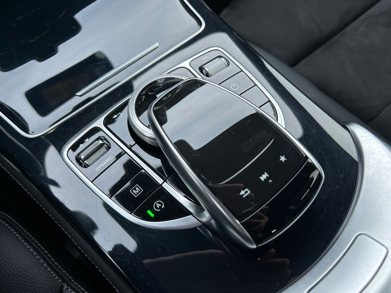 2017 Mercedes GLC 250 — Miniatură 16
