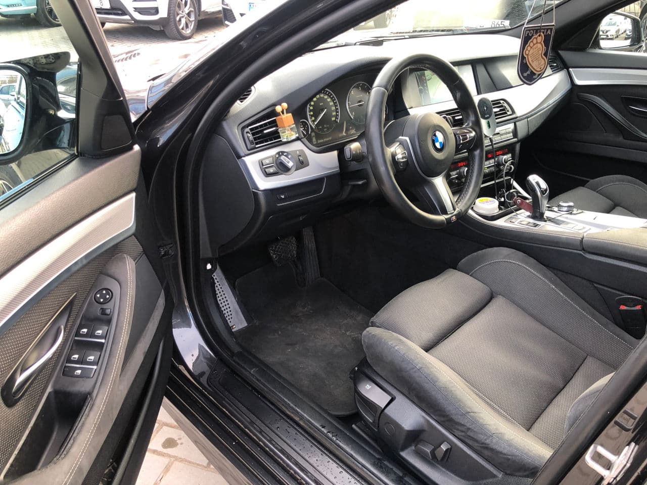 2011 BMW 530 — Miniatură 5