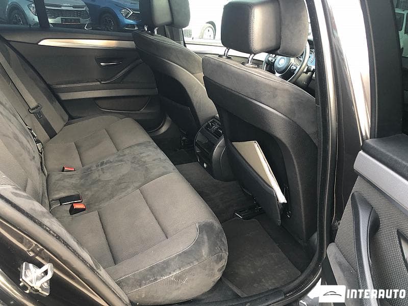 2011 BMW 530 — Miniatură 16