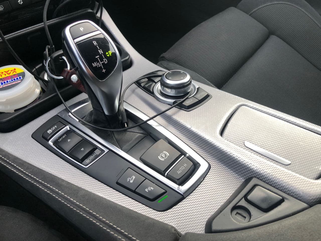 2011 BMW 530 — Miniatură 11