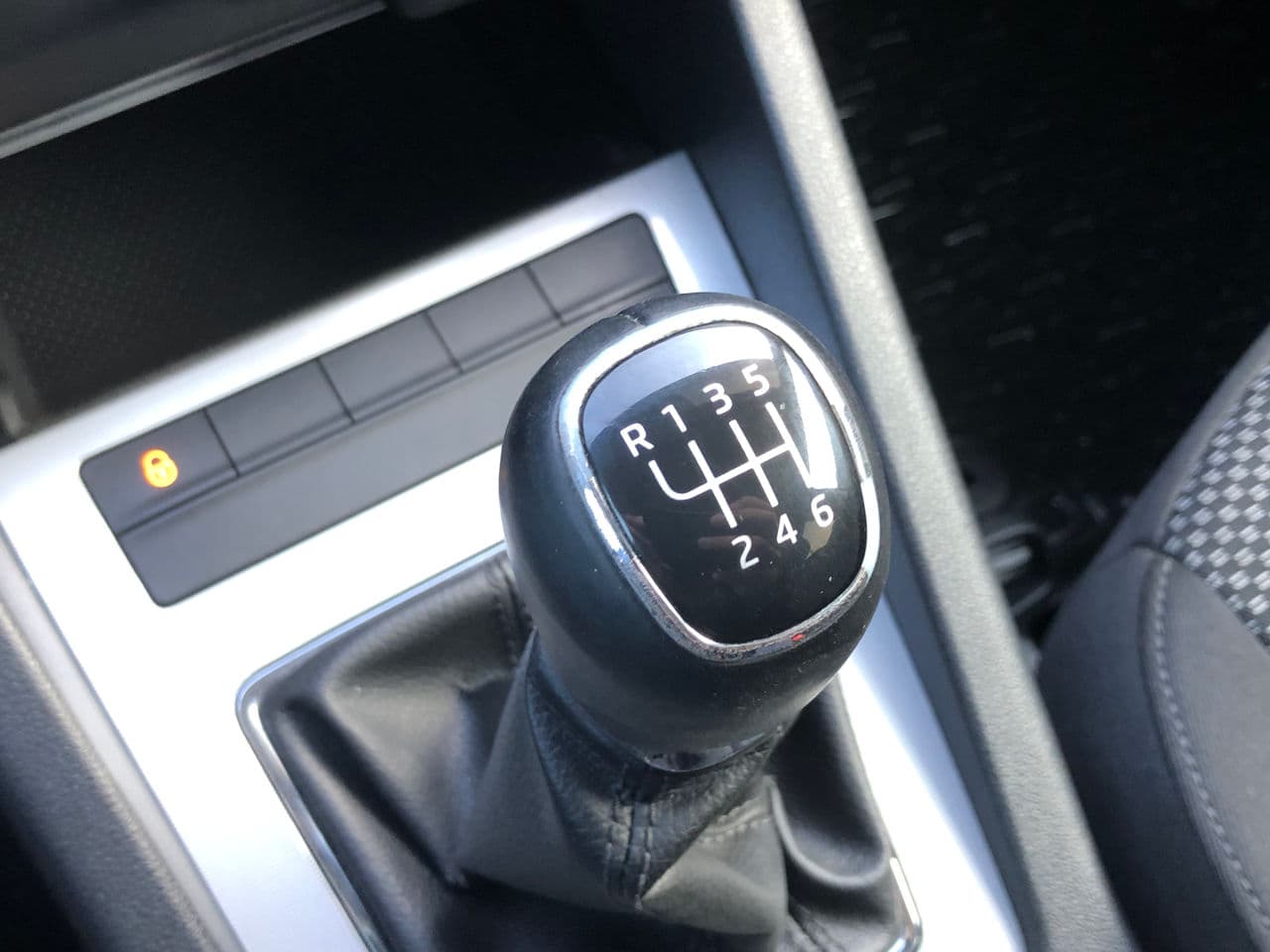 2014 Skoda Octavia — Miniatură 13
