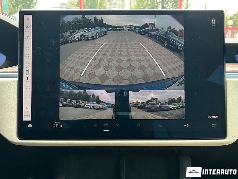 2022 Tesla Model S Plaid — Miniatură 12