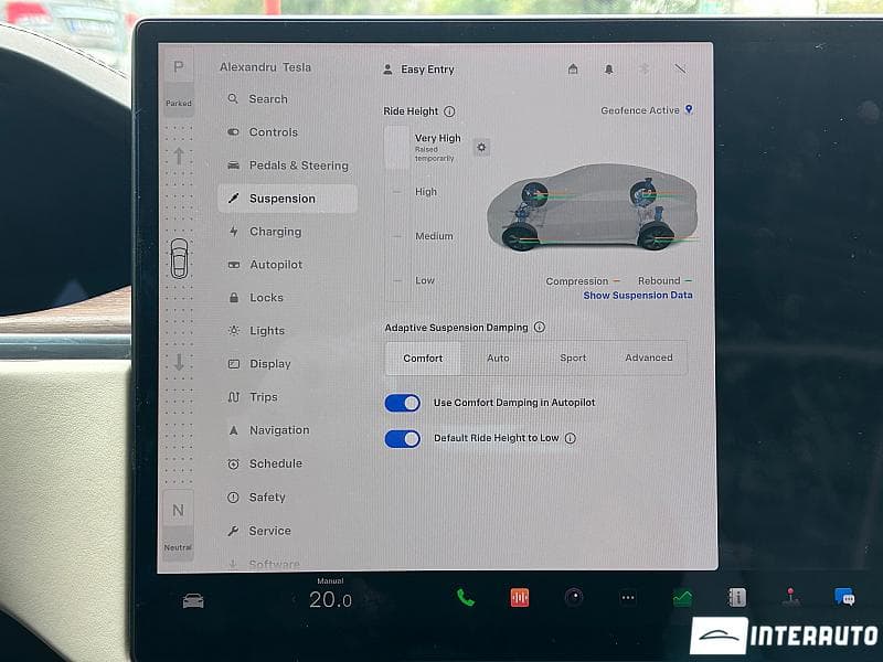 2022 Tesla Model S Plaid — Miniatură 10