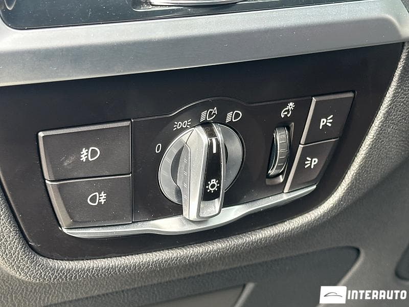 2018 BMW X3 2.0D — Miniatură 16