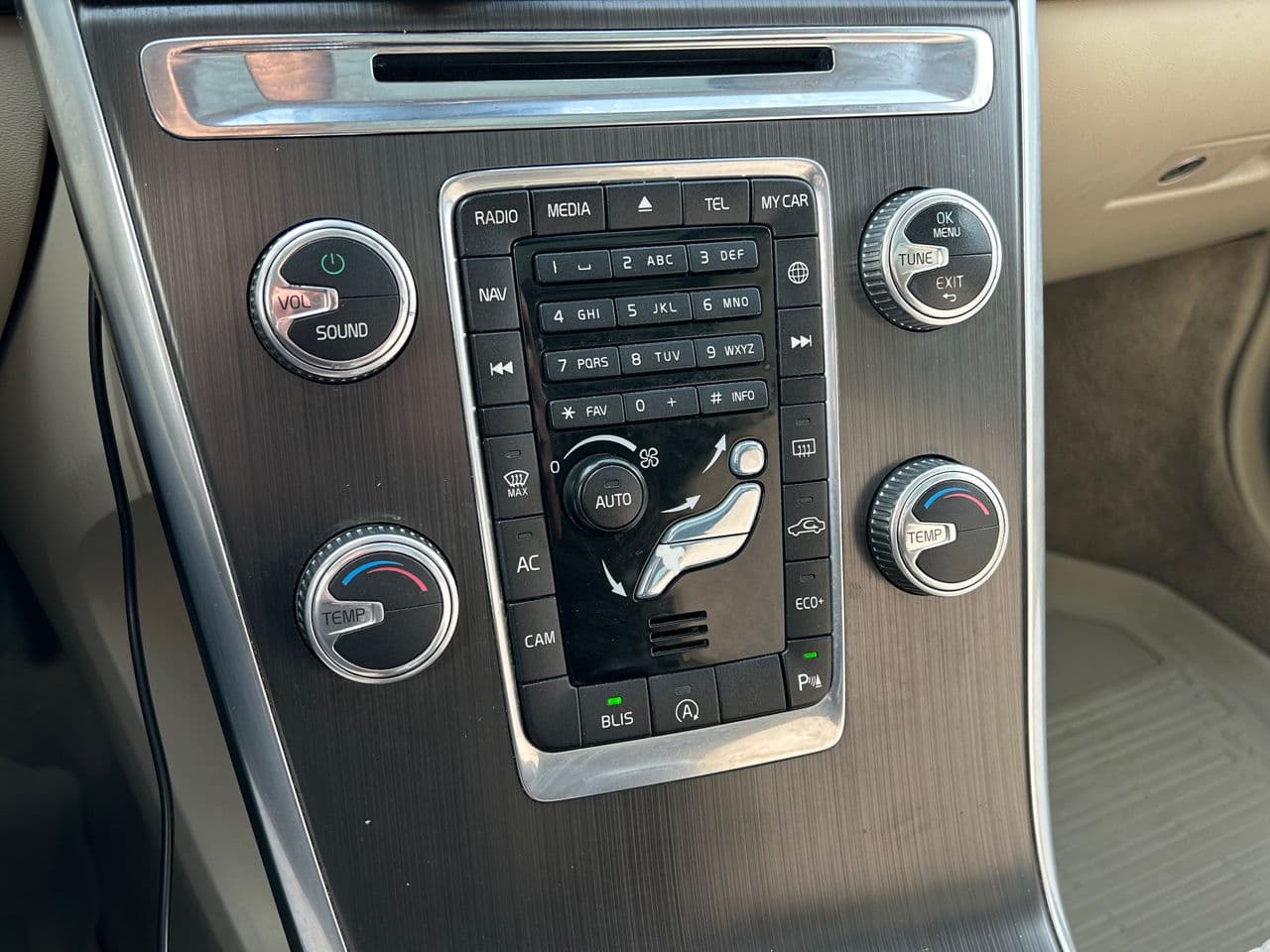 2015 Volvo XC 60 — Miniatură 15