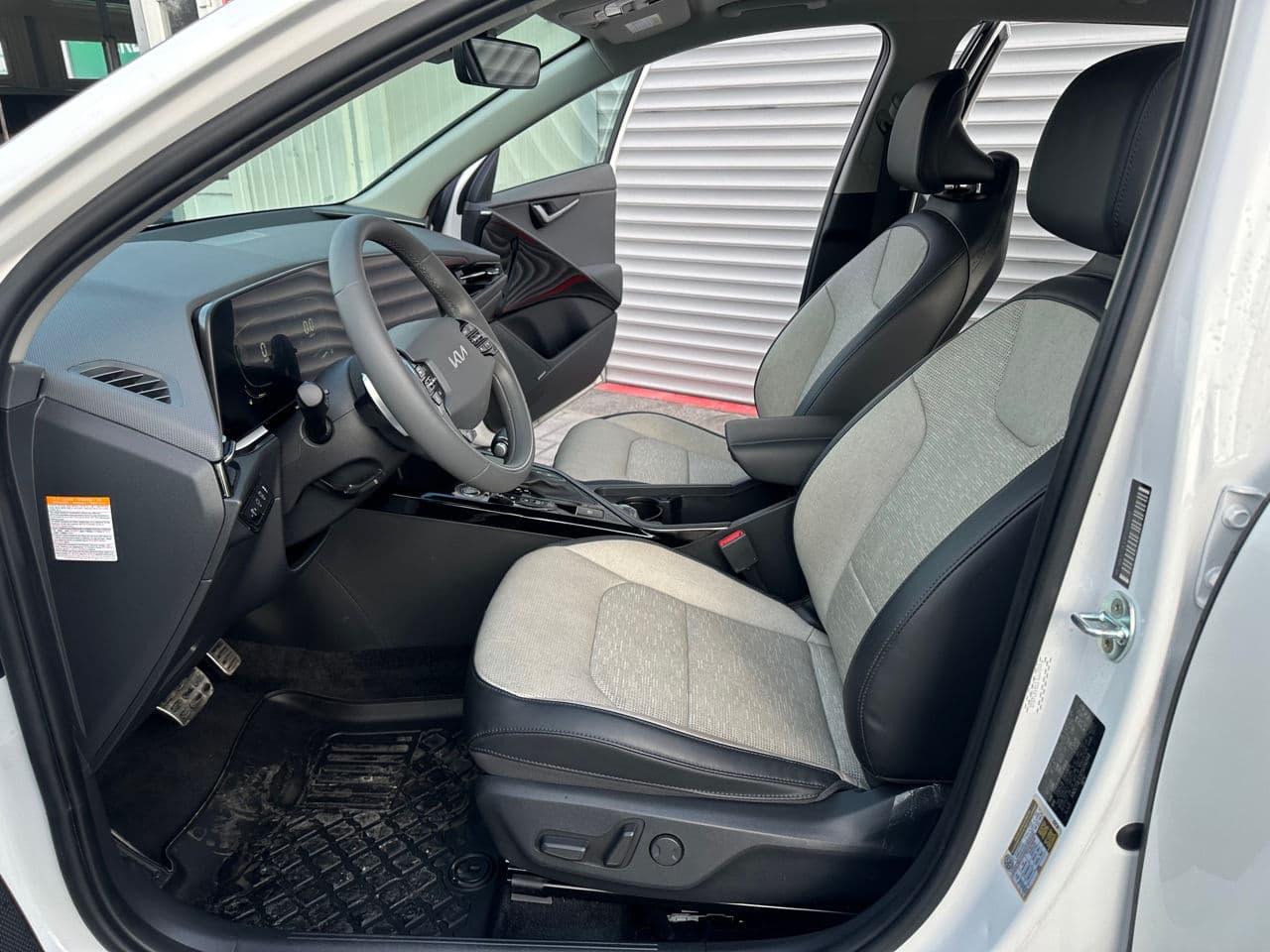 2023 Kia Niro — Miniatură 5