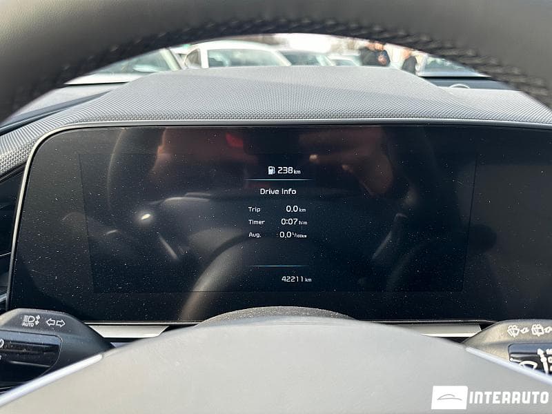 2023 Kia Niro — Miniatură 9