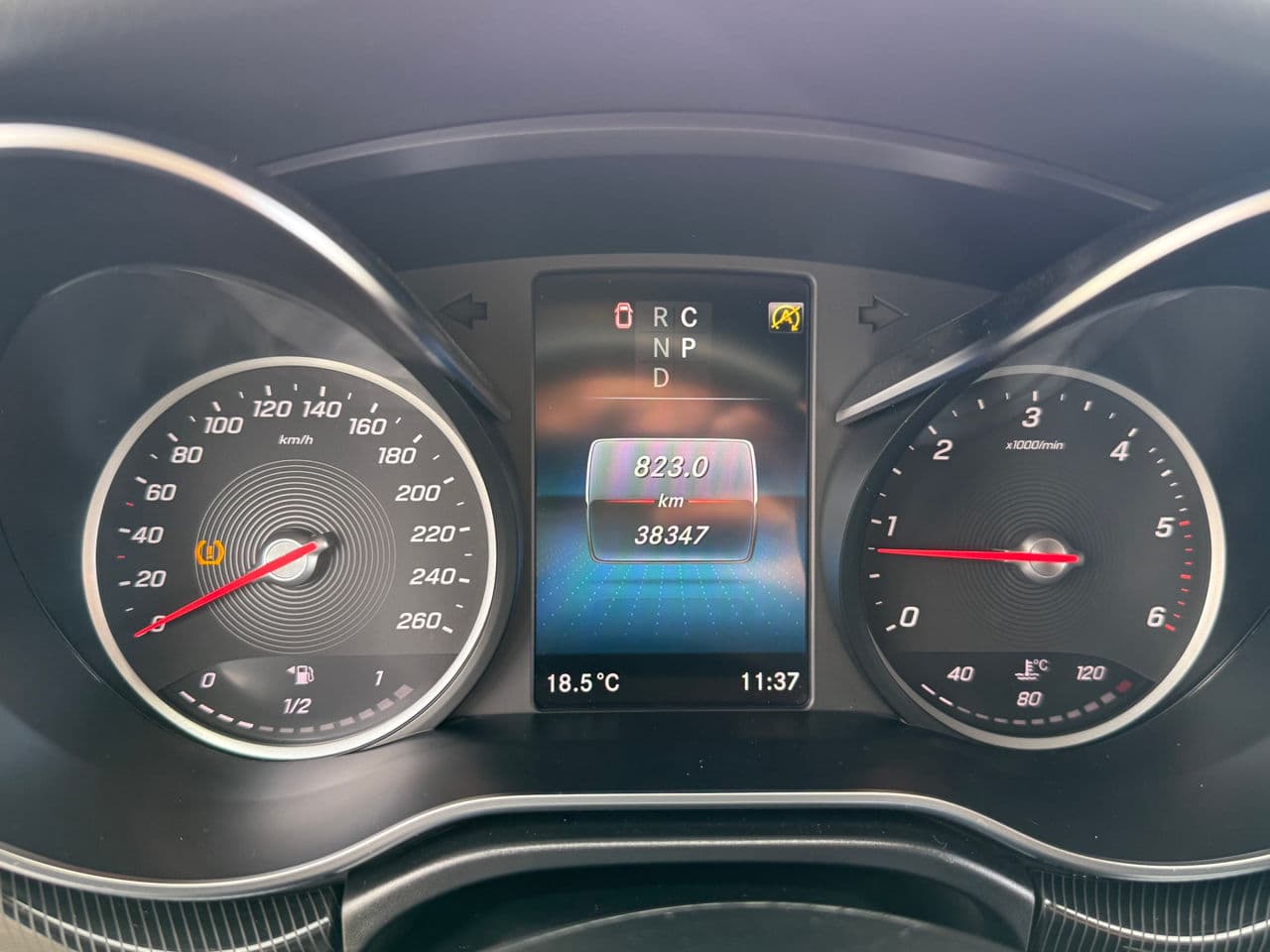 2021 Mercedes V 220 — Miniatură 8