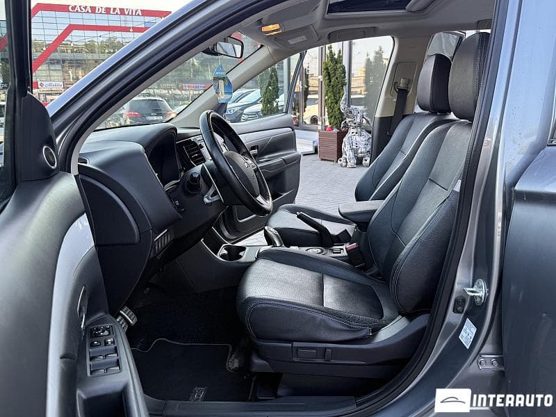 2014 Mitsubishi Outlander — Miniatură 5