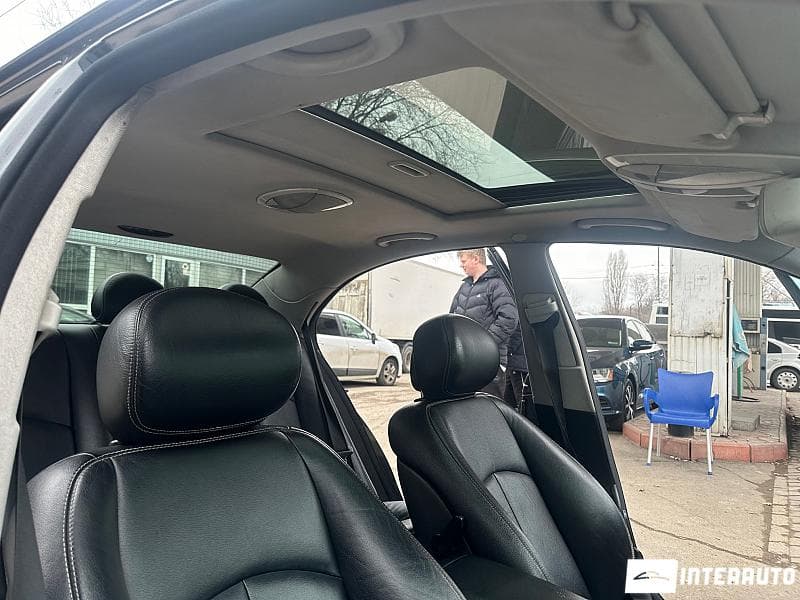 Mercedes E 320 2007 — Миниатюра 17