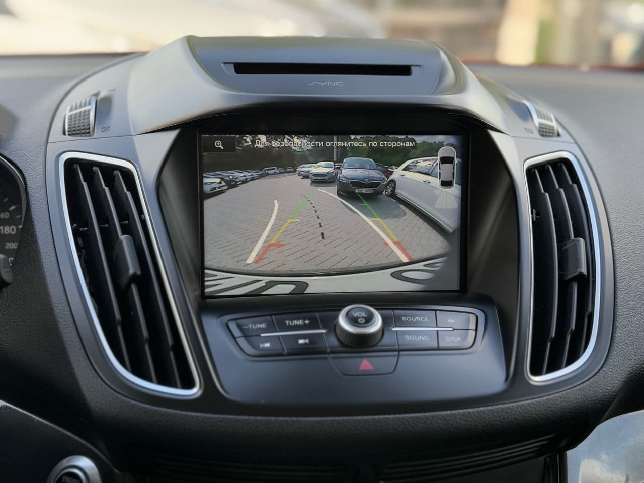 Ford Grand C-MAX 2016 — Миниатюра 12