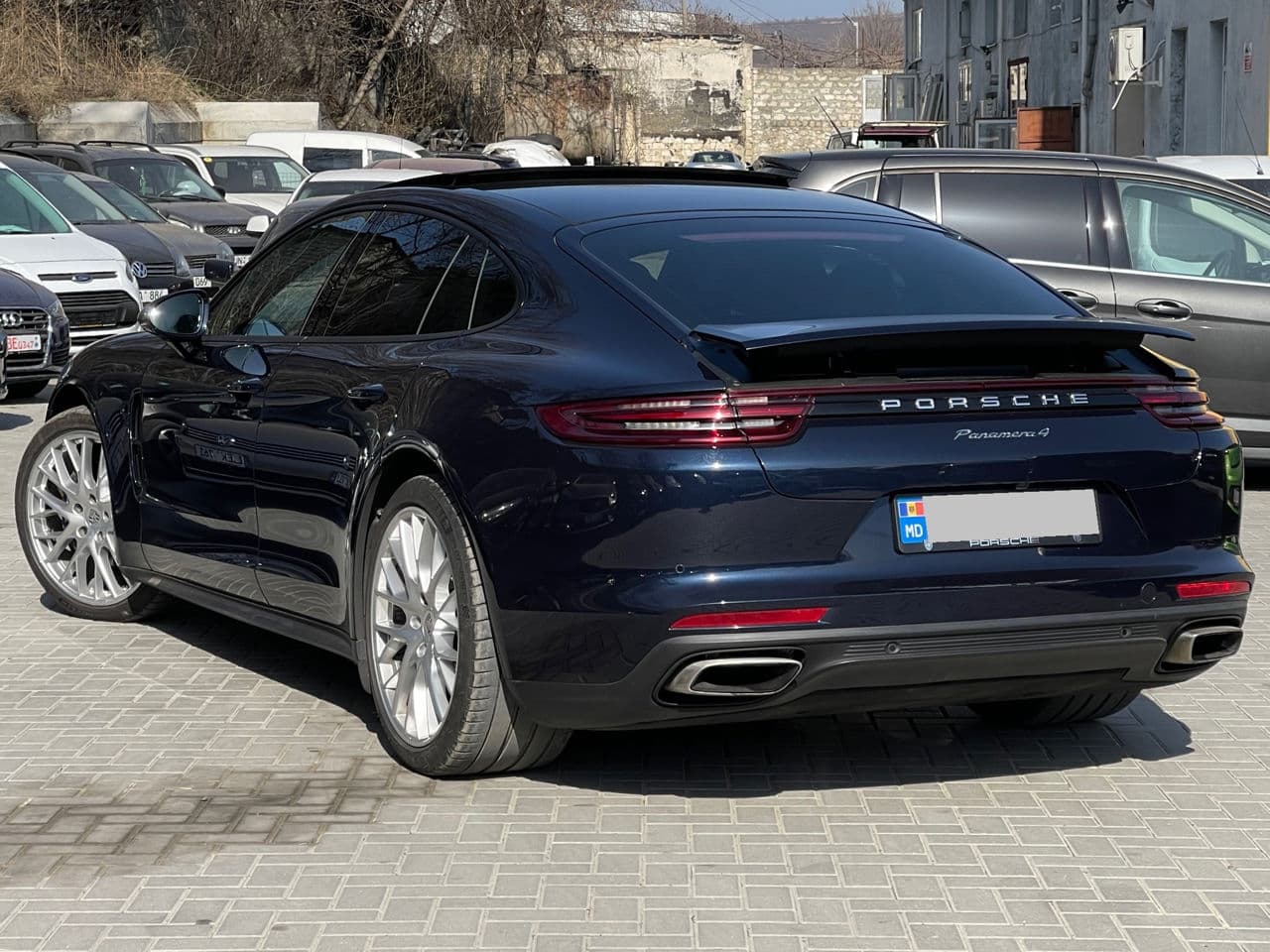 2019 Porsche Panamera 4 — Miniatură 4