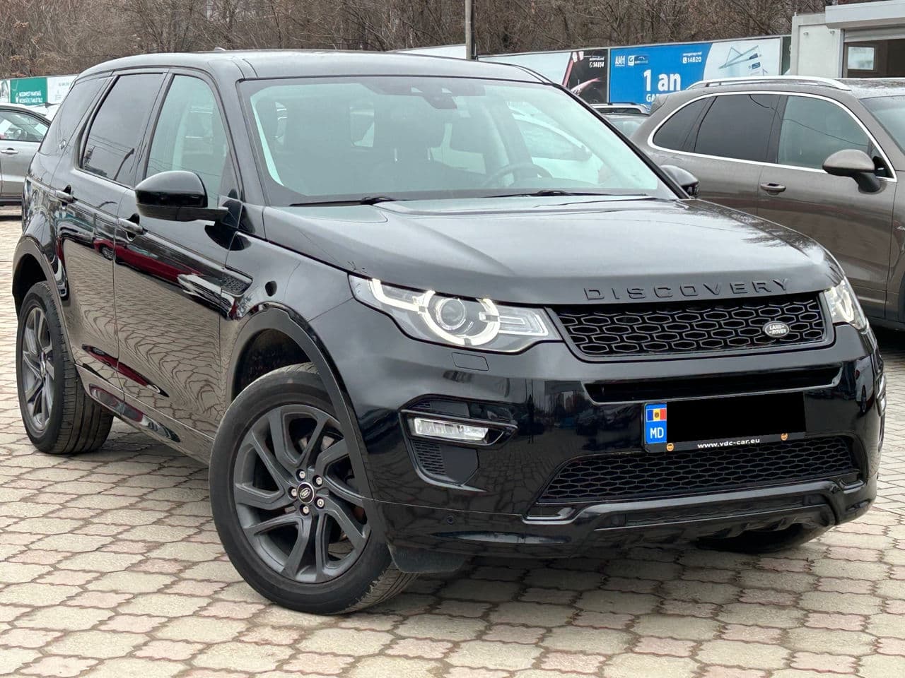 2017 Land Rover Discovery Sport — Miniatură 4