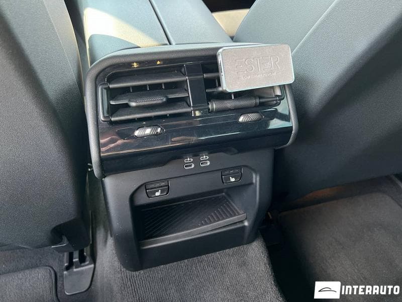 2024 BMW 520 — Miniatură 24