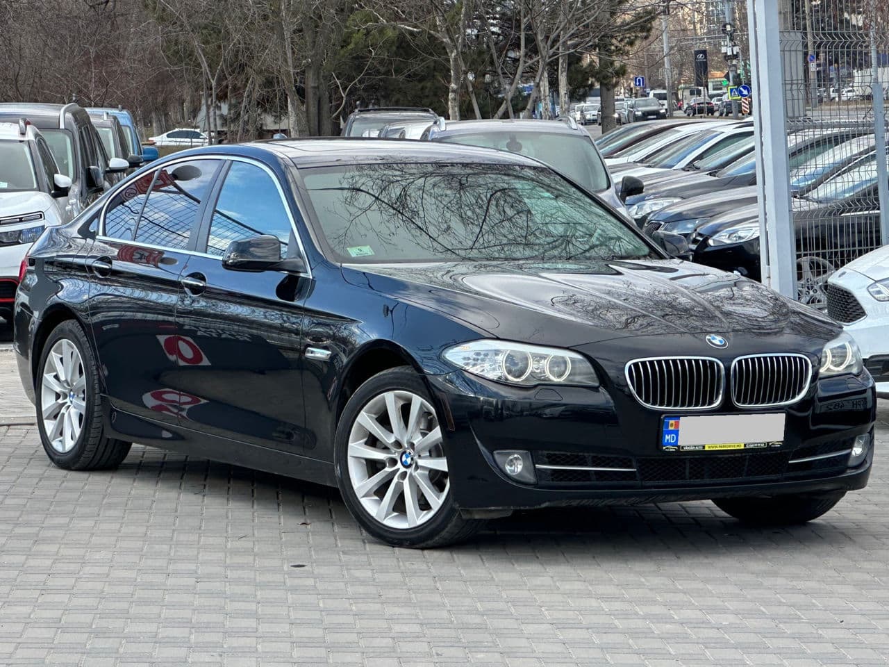 BMW 528