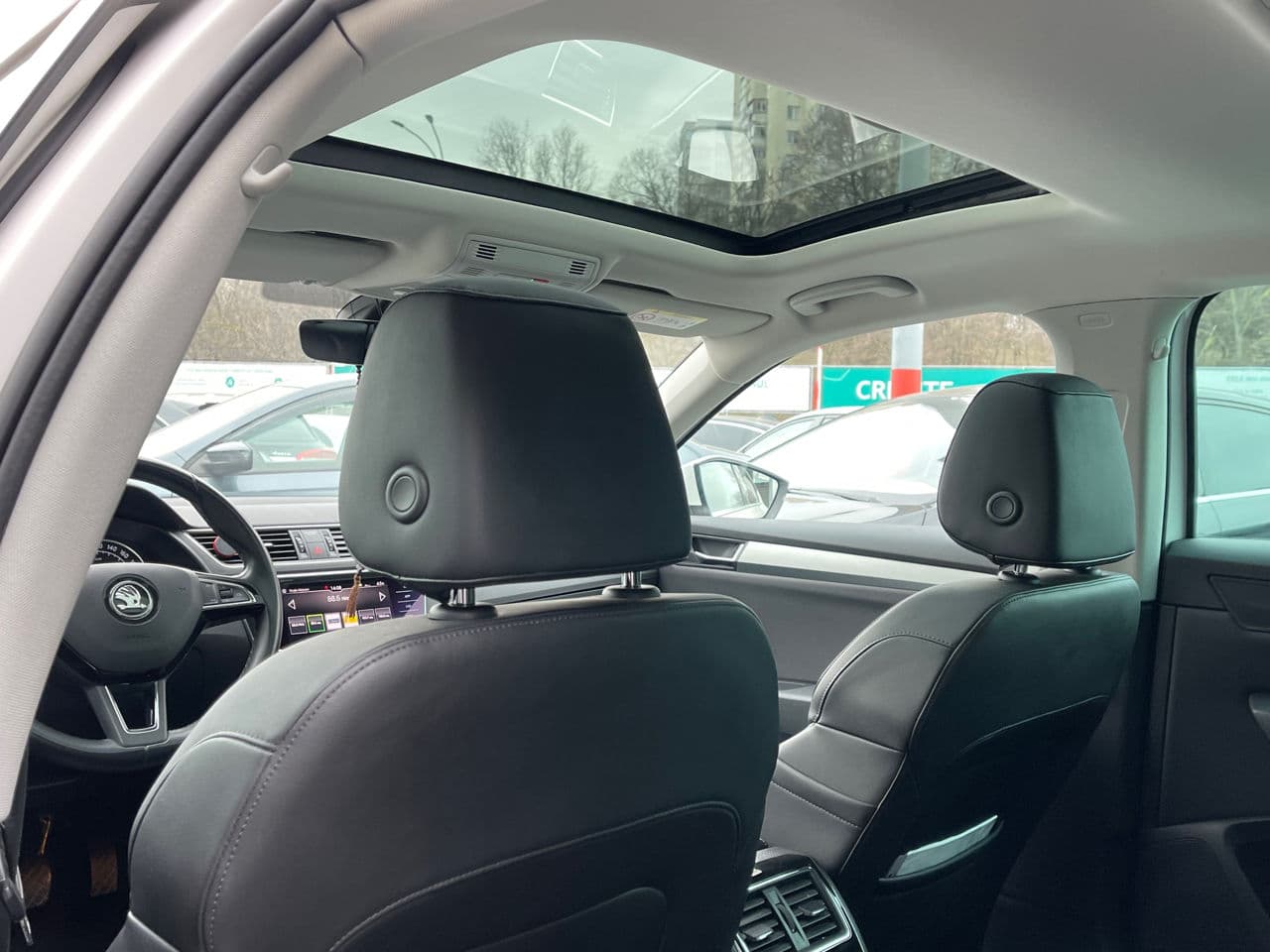 2018 Skoda Superb — Miniatură 19