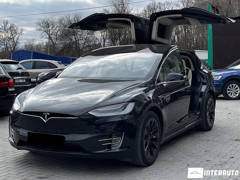 2018 Tesla Model X — Miniatură 6