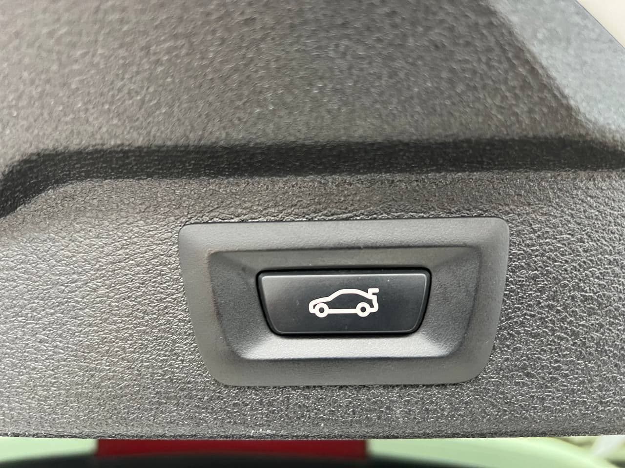 2017 BMW X5 4.0e — Miniatură 18