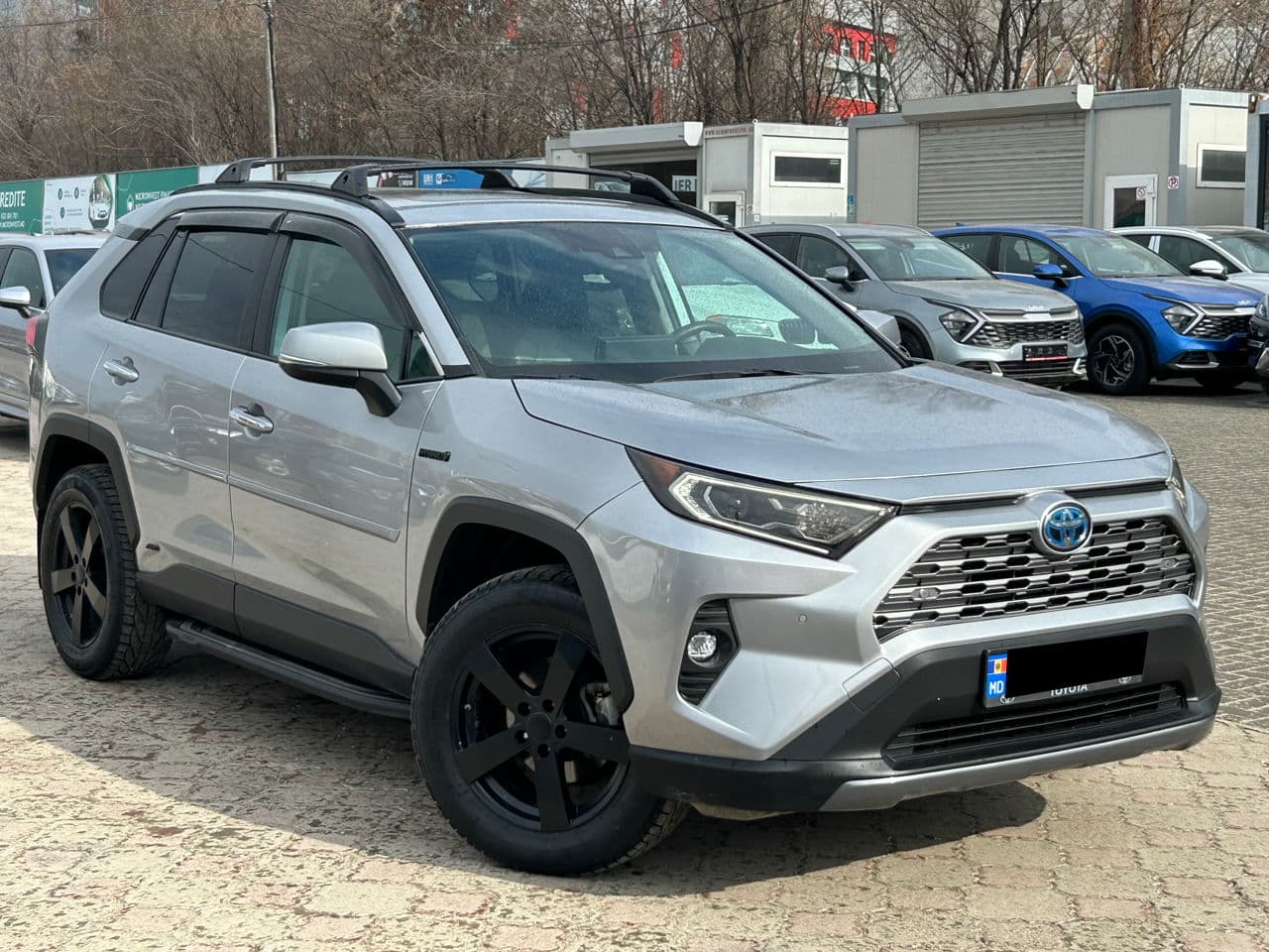 2019 Toyota Rav-4 — Miniatură 4