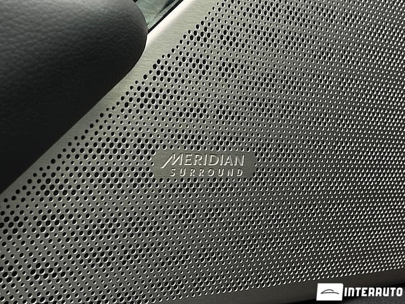 2017 Land Rover Range Rover Velar — Miniatură 24
