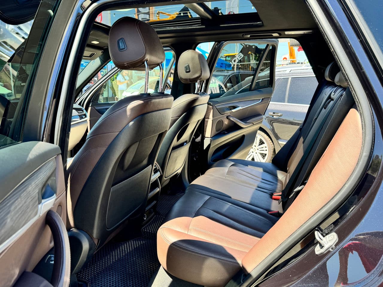 BMW X5 4.0e 2016 — Миниатюра 12