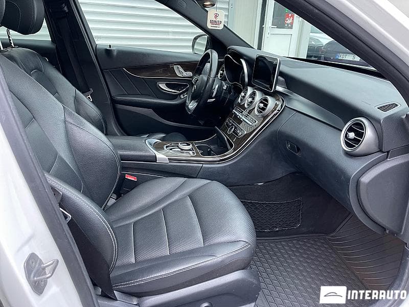 Mercedes C 300 2017 — Миниатюра 13