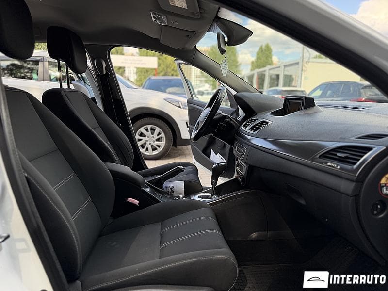 Renault Megane 2016 — Миниатюра 17