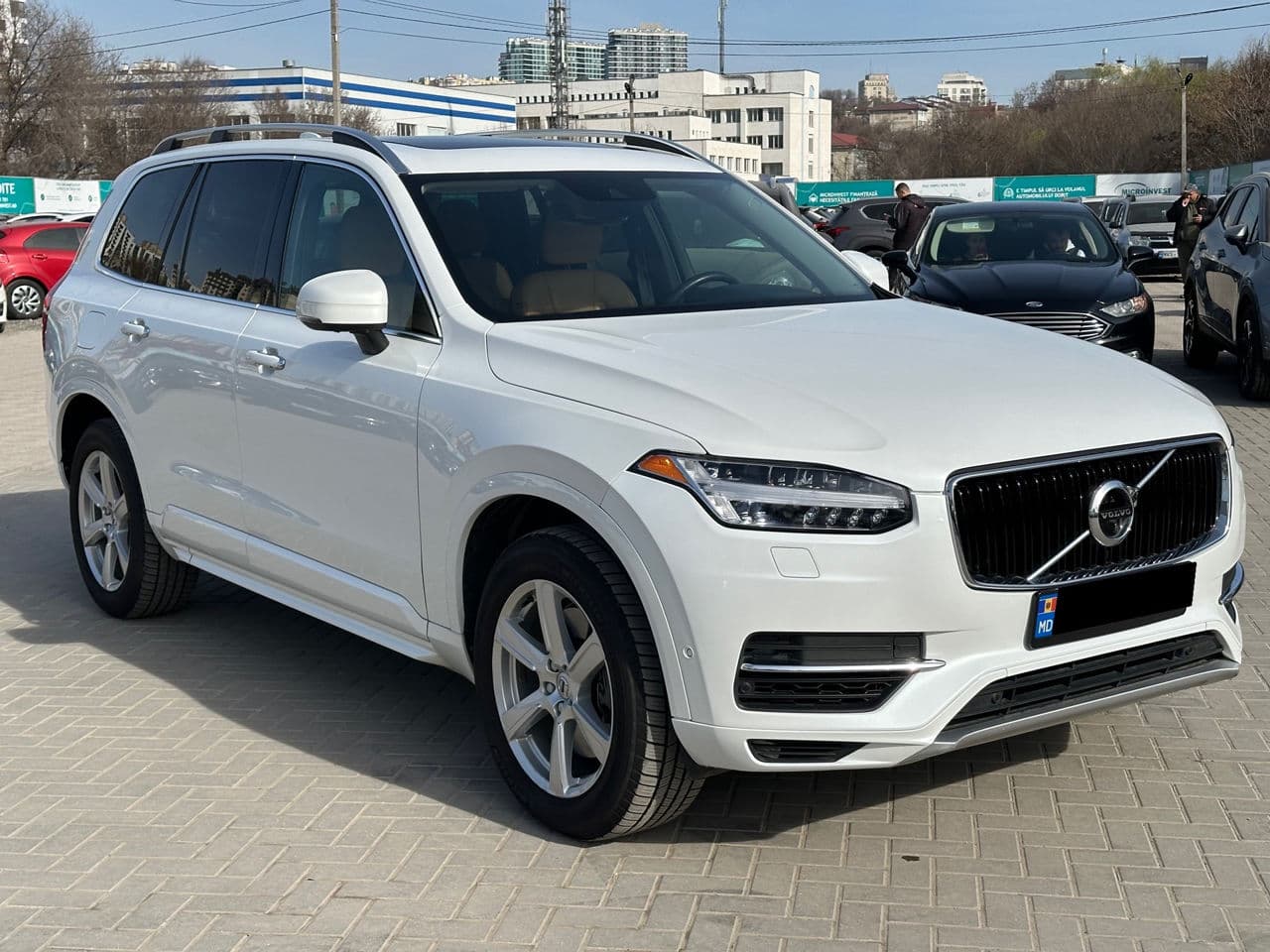 2016 Volvo XC 90 — Miniatură 4