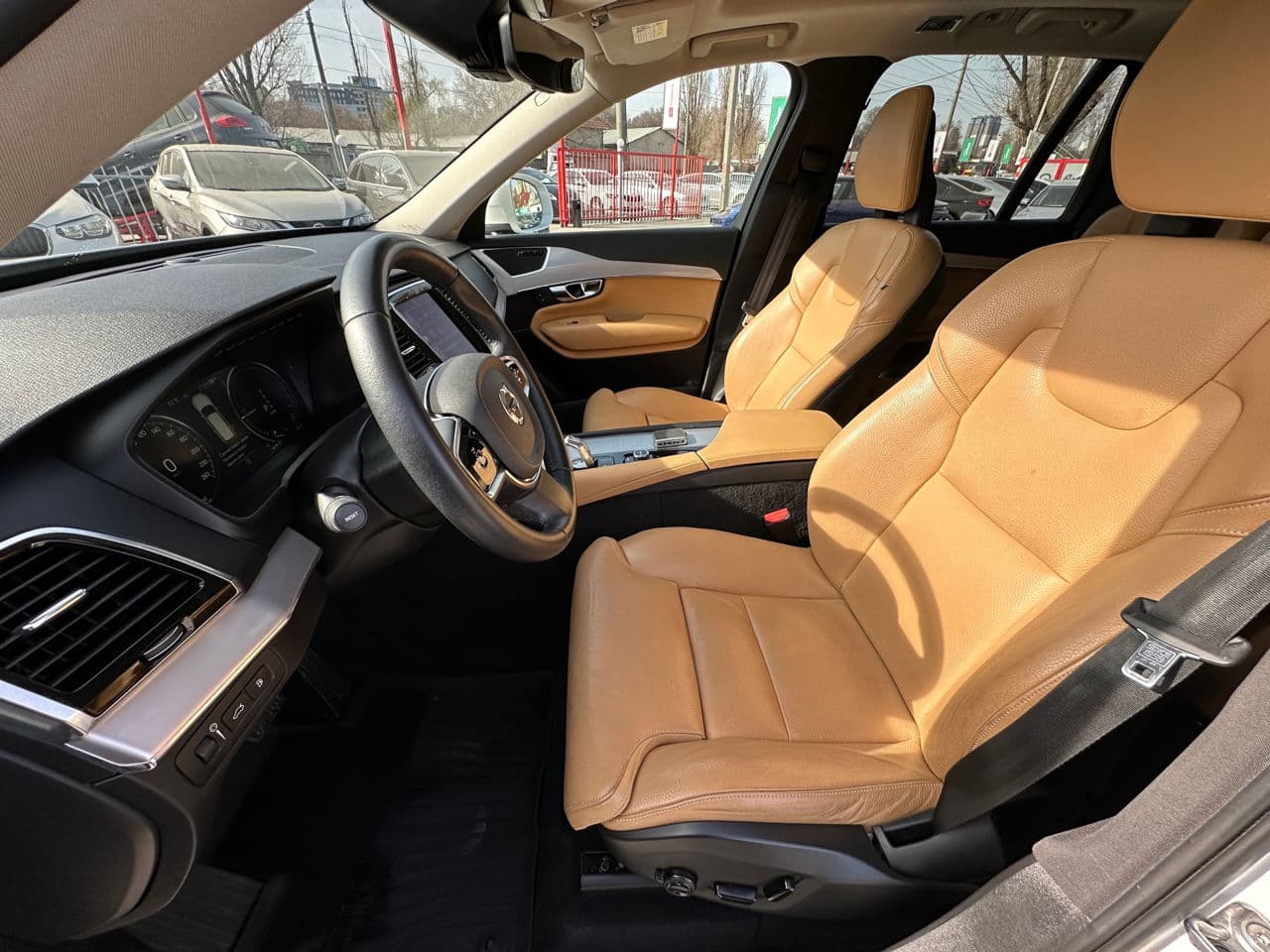2016 Volvo XC 90 — Miniatură 9