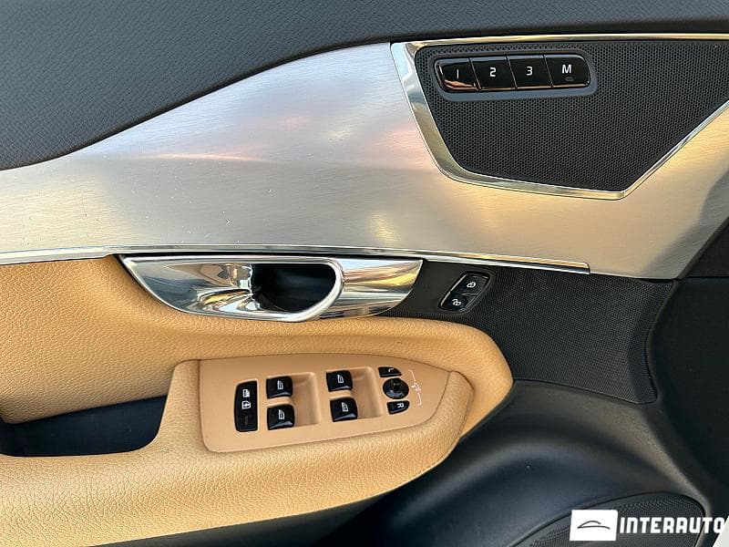 2016 Volvo XC 90 — Miniatură 8