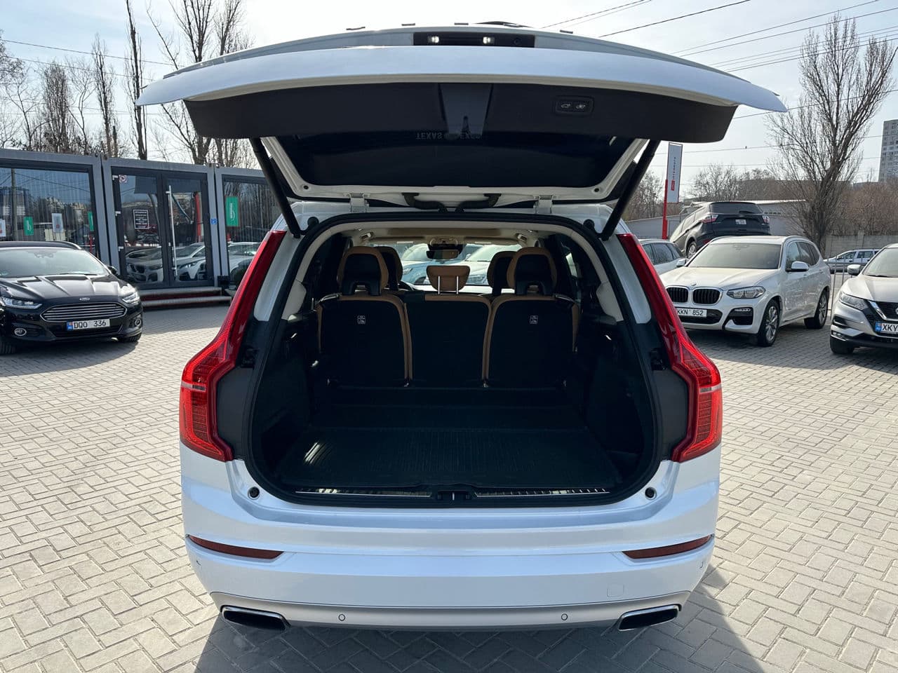 2016 Volvo XC 90 — Miniatură 27