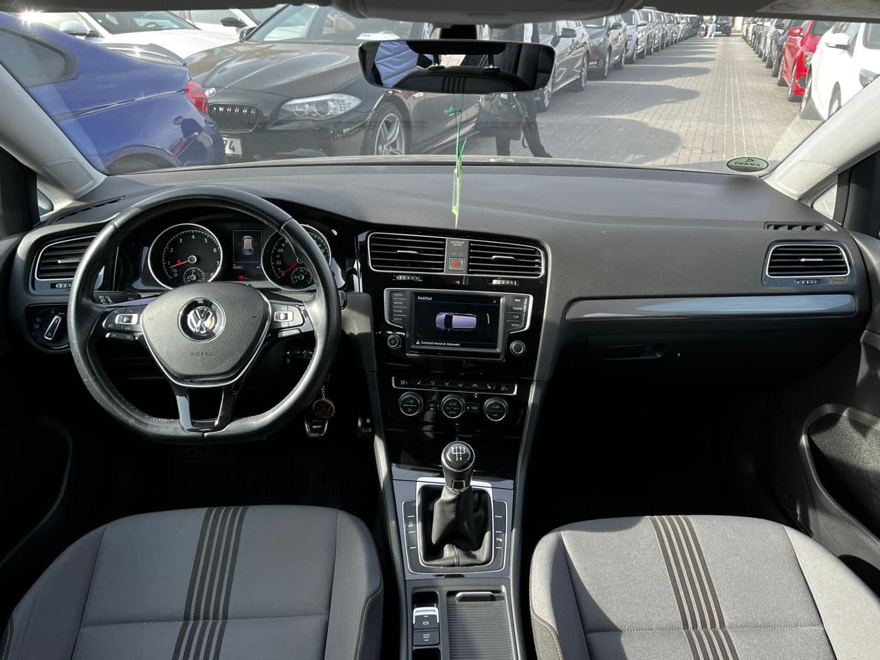 2016 Volkswagen Golf — Miniatură 7