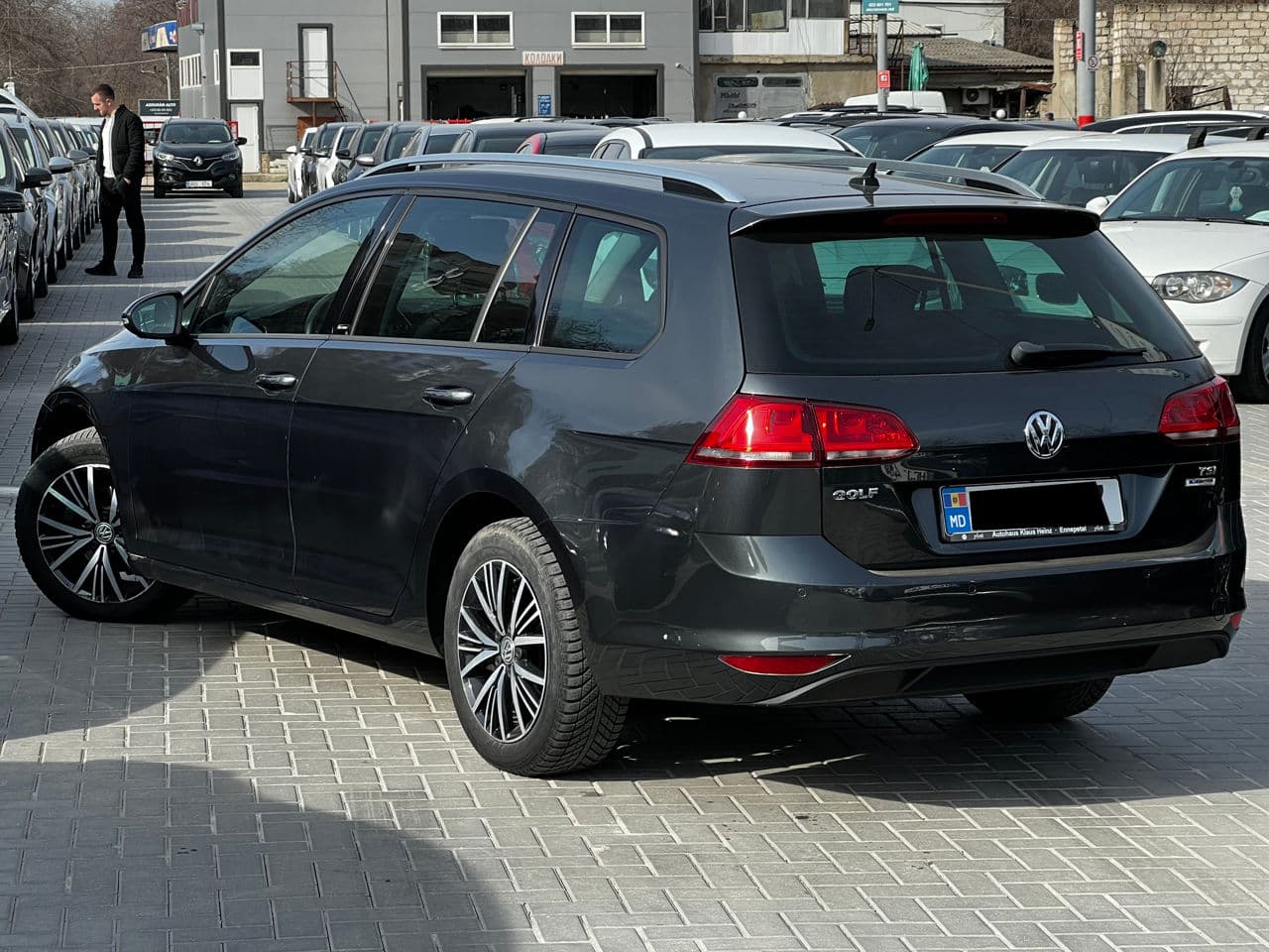 2016 Volkswagen Golf — Miniatură 3