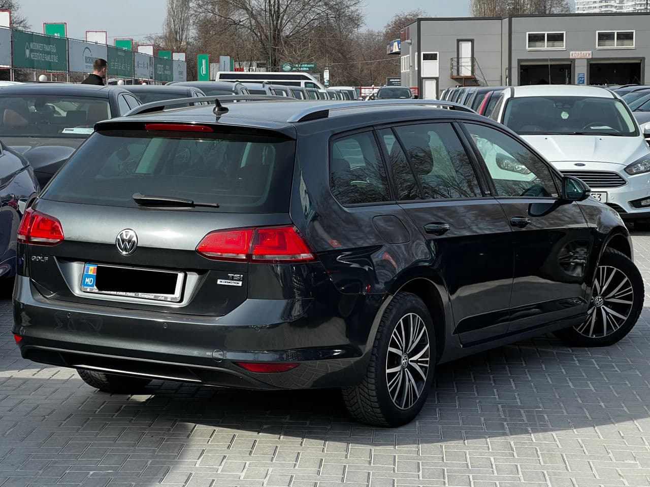 2016 Volkswagen Golf — Miniatură 2